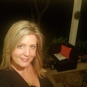 Meet your Posher, Angie